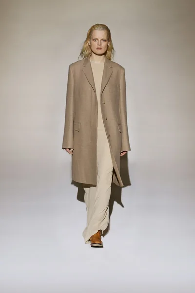 Look 6